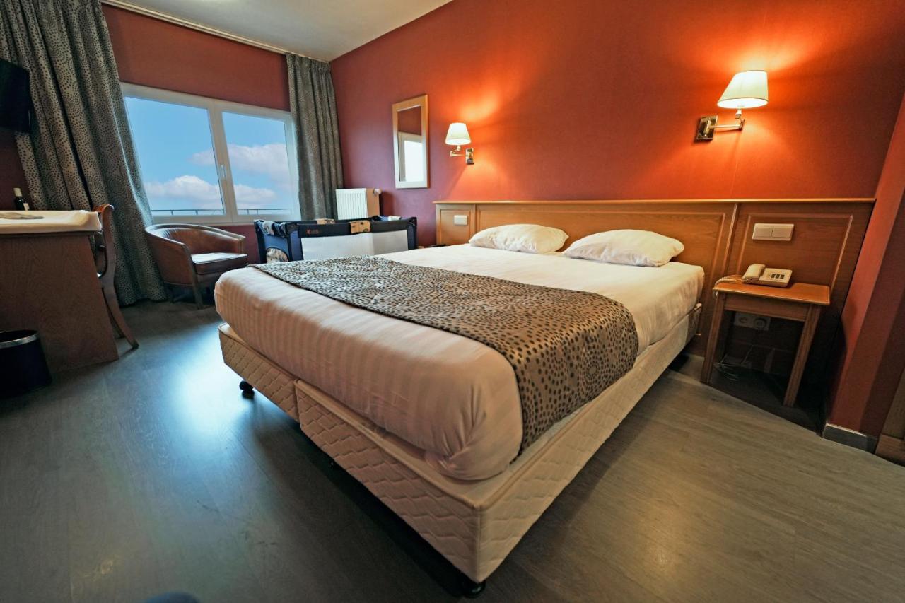 Hotel Panorama Bouillon Bagian luar foto