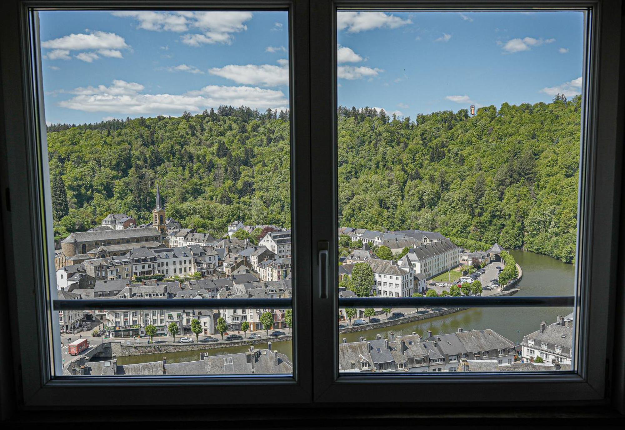 Hotel Panorama Bouillon Bagian luar foto