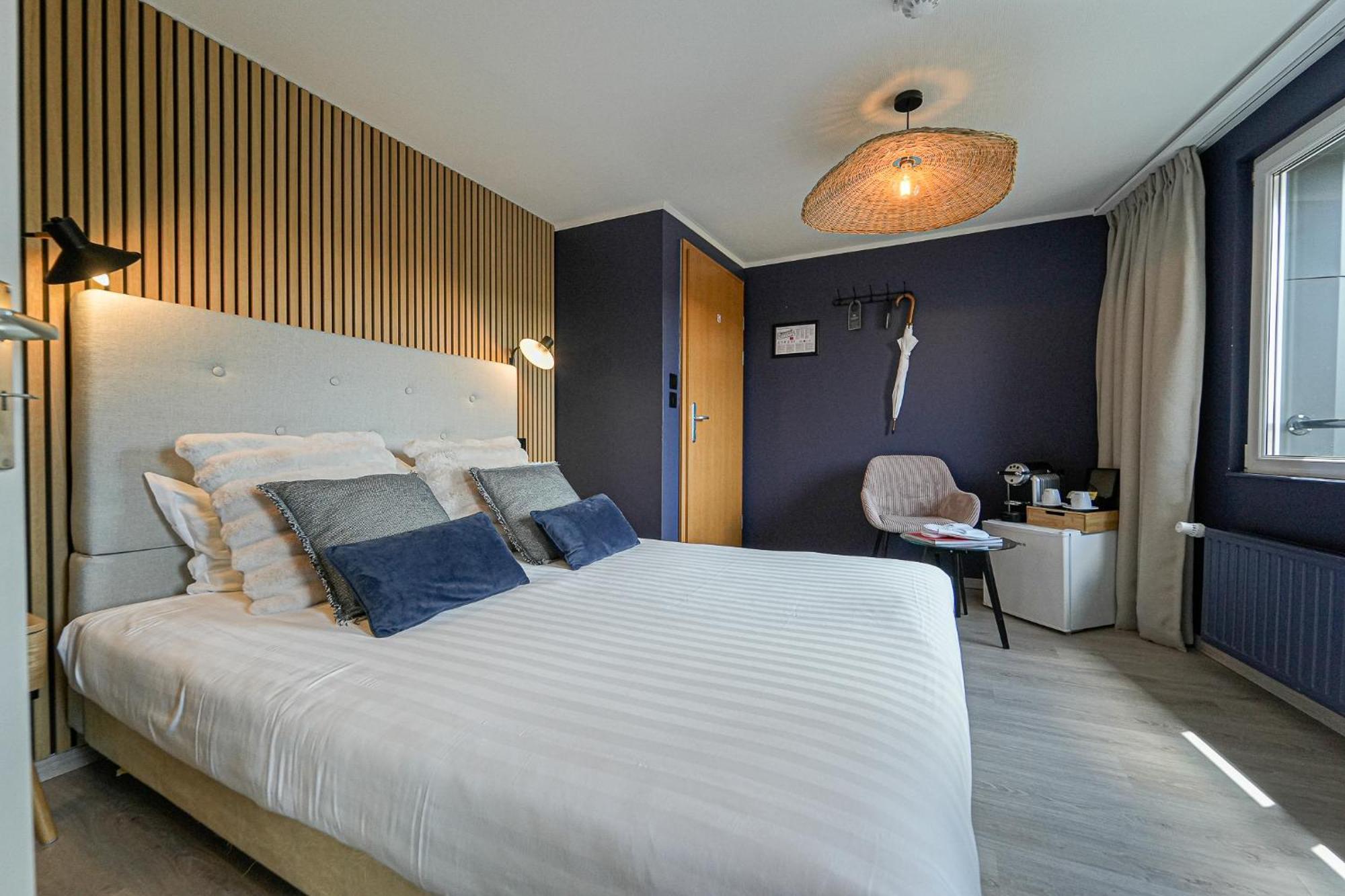 Hotel Panorama Bouillon Bagian luar foto