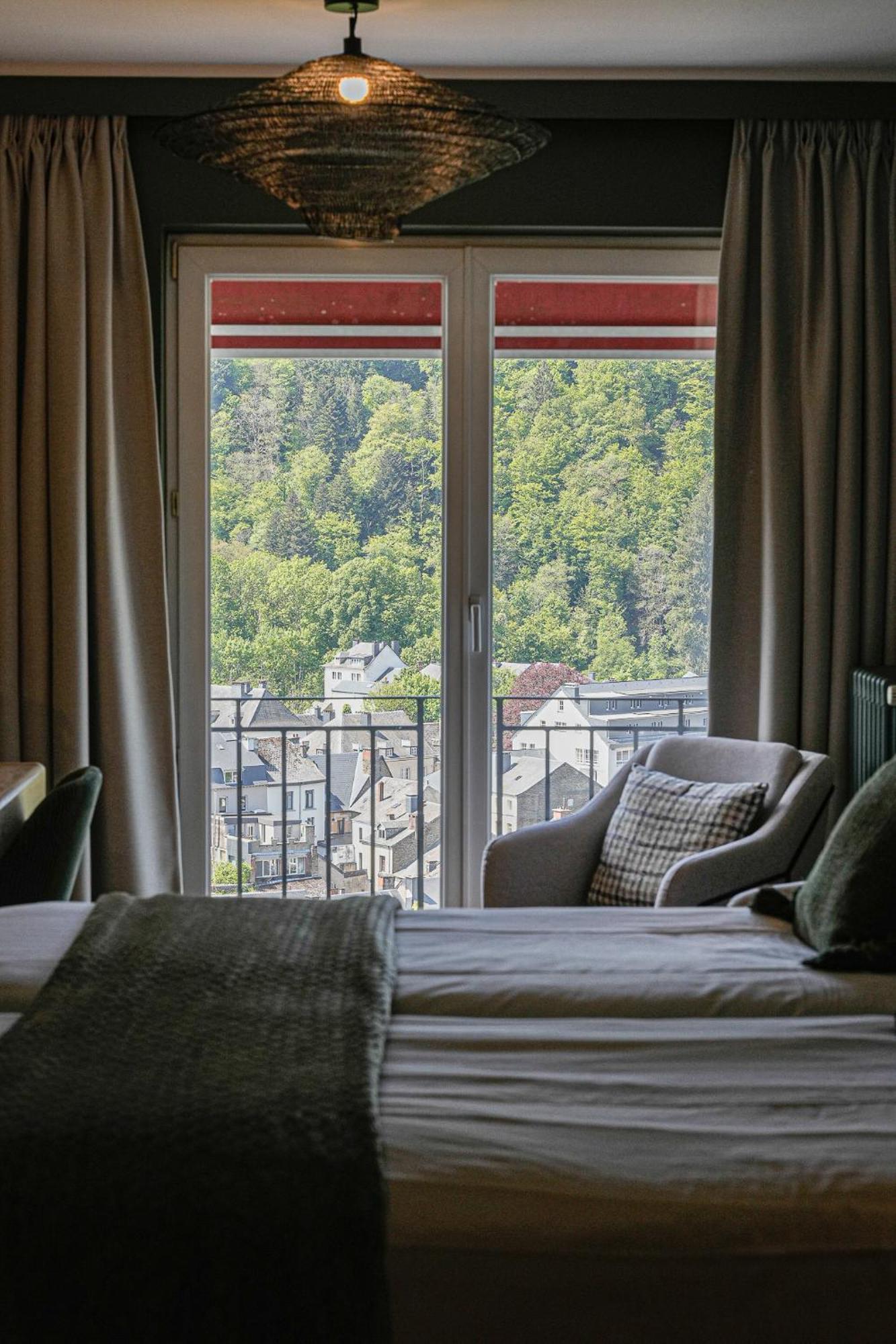 Hotel Panorama Bouillon Bagian luar foto
