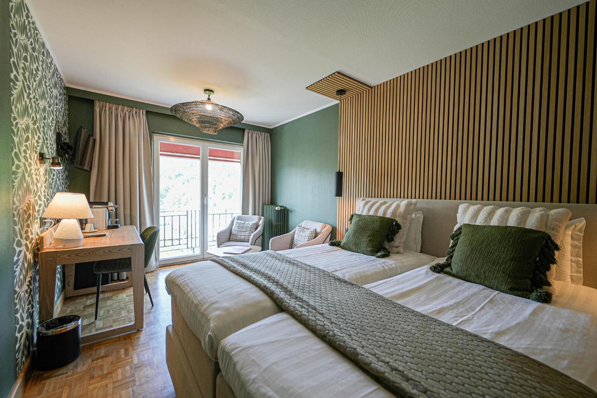 Hotel Panorama Bouillon Bagian luar foto